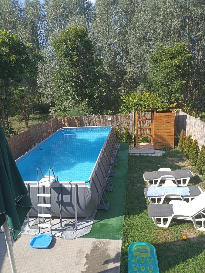 Vikendica Apartments Dunav Ms Celarevo Exterior foto